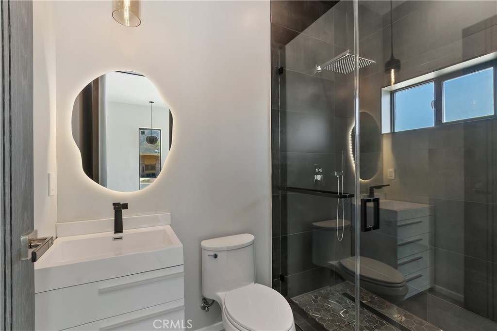 MLS #OC25277780 image #12