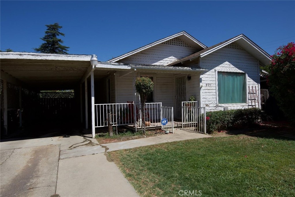 937 E 6th Street