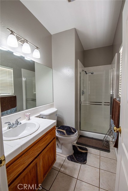 803 Mountain Park Drive, Bakersfield CA: https://media.crmls.org/medias/4e910313-389c-4d98-b9b2-d9d170144b5c.jpg