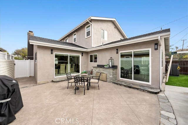 416 Avenue E, Redondo Beach, California 90277, 5 Bedrooms Bedrooms, ,2 BathroomsBathrooms,Residential,Sold,Avenue E,SB21248729