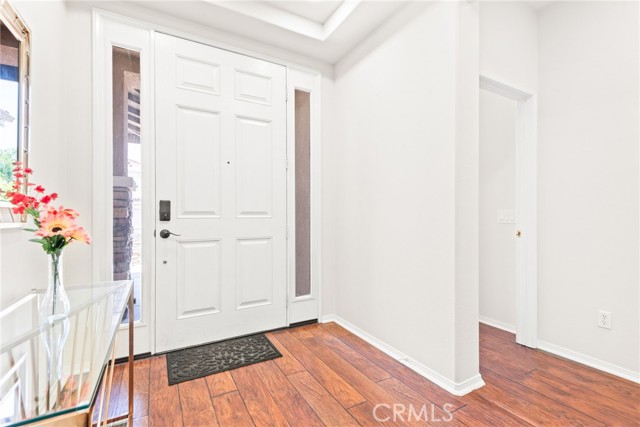 8180 E Brookdale Lane, Anaheim Hills CA: https://media.crmls.org/medias/4e915855-9037-4dca-af64-7c2ee5cb4445.jpg