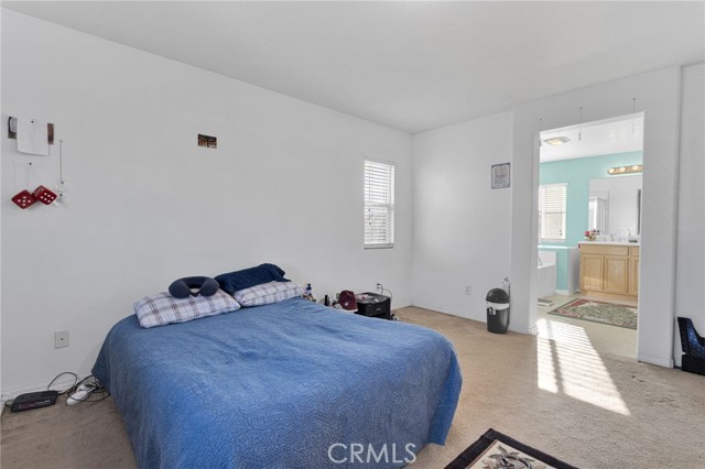 Detail Gallery Image 22 of 28 For 13816 Grant, Oak Hills,  CA 92344 - 4 Beds | 3 Baths