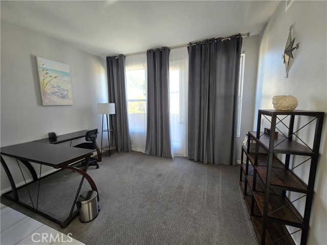 624 Goldenwest Street, Huntington Beach CA: https://media.crmls.org/medias/4e9298b5-3cdd-4620-80f9-c80bbab76a1c.jpg