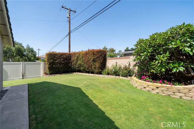 Image 36 of 53 For 17290 Ash Street