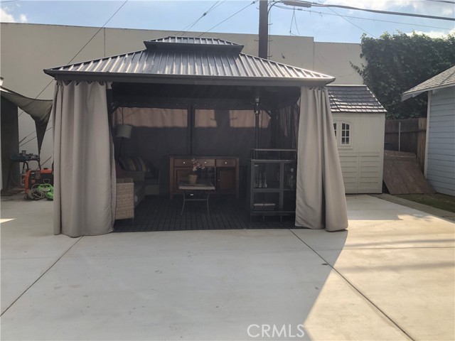 Detail Gallery Image 18 of 18 For 1982 Corson, Pasadena,  CA 91107 - 2 Beds | 1 Baths