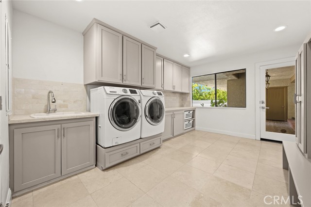 Detail Gallery Image 34 of 59 For 1916 via Visalia, Palos Verdes Estates,  CA 90274 - 6 Beds | 5/2 Baths