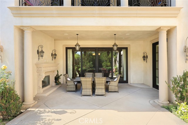 312 W Palm Drive, Arcadia CA: https://media.crmls.org/medias/4e960c55-ca72-49ad-a2d6-c911b9b6fd28.jpg