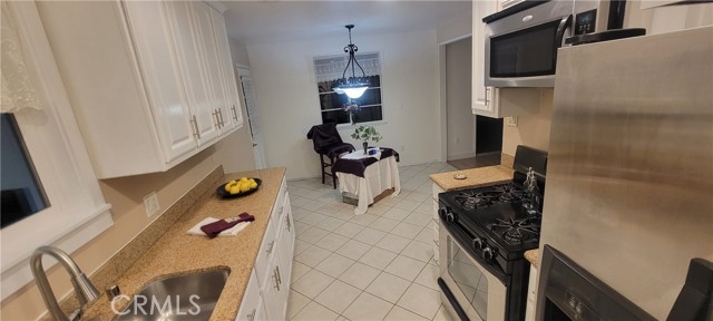 Detail Gallery Image 31 of 35 For 11721 Dale St, Garden Grove,  CA 92841 - 4 Beds | 2 Baths