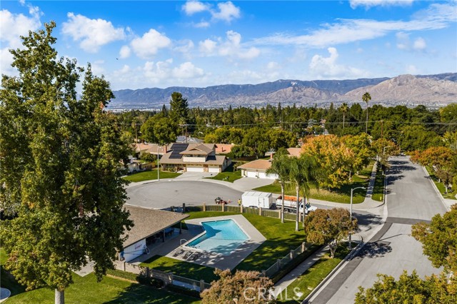 Detail Gallery Image 43 of 49 For 1543 Lynne Ct, Redlands,  CA 92373 - 5 Beds | 2/1 Baths