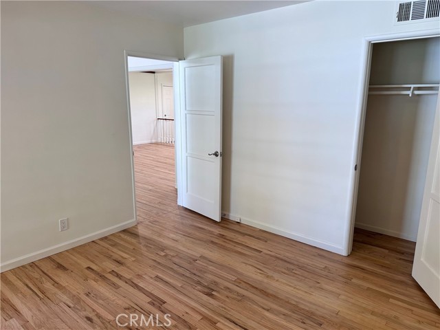 Detail Gallery Image 34 of 47 For 5369 Topeka Dr, Tarzana,  CA 91356 - 3 Beds | 2/1 Baths