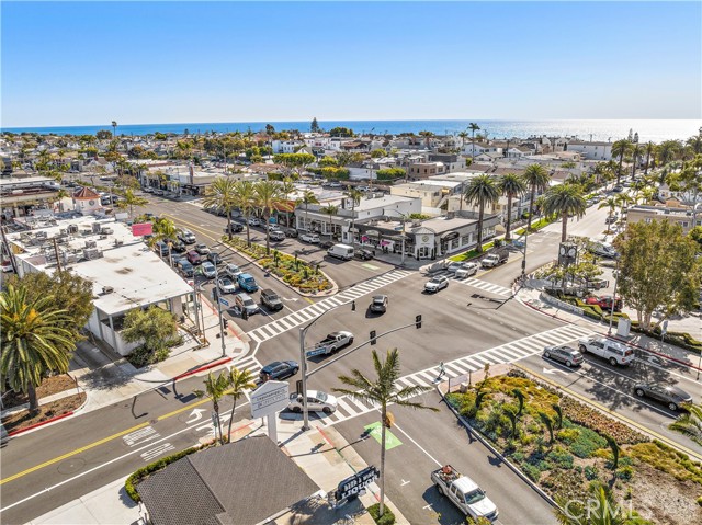 Detail Gallery Image 34 of 38 For 2741 Bungalow Pl, Corona Del Mar,  CA 92625 - 2 Beds | 2 Baths