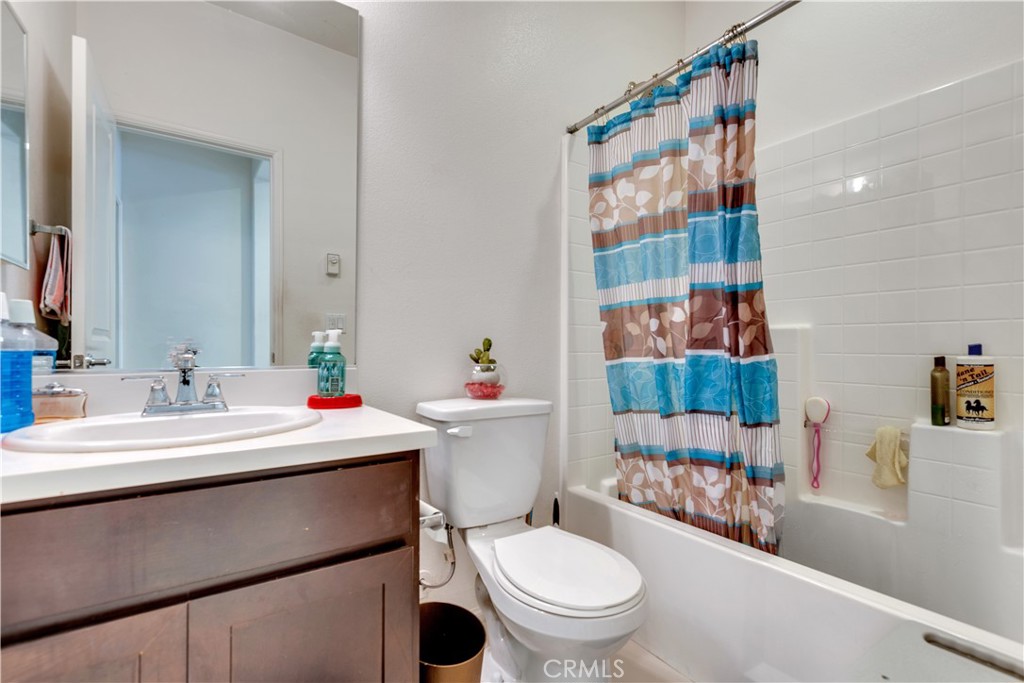 MLS #AR25100495 img 24