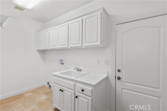 Detail Gallery Image 52 of 69 For 17832 Canyonwood Dr, Riverside,  CA 92504 - 4 Beds | 3/1 Baths