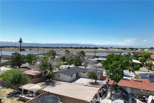 Detail Gallery Image 5 of 6 For 44510 21st St, Lancaster,  CA 93536 - 5 Beds | 3 Baths