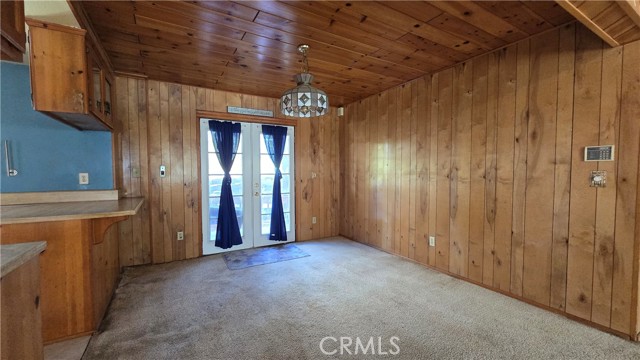 Detail Gallery Image 6 of 19 For 23840 Zuger, Crestline,  CA 92325 - 3 Beds | 2/1 Baths