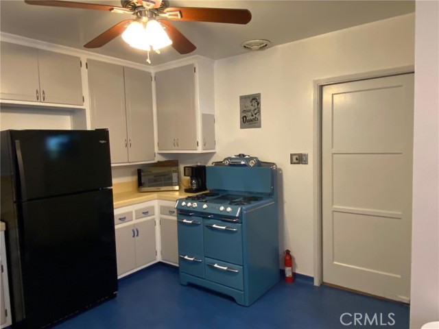 Detail Gallery Image 7 of 14 For 3816 Collis Ave, Los Angeles,  CA 90032 - 2 Beds | 1 Baths