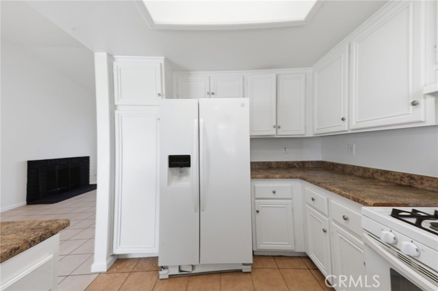 Detail Gallery Image 12 of 32 For 14545 Sylvester, Moreno Valley,  CA 92553 - 2 Beds | 2 Baths