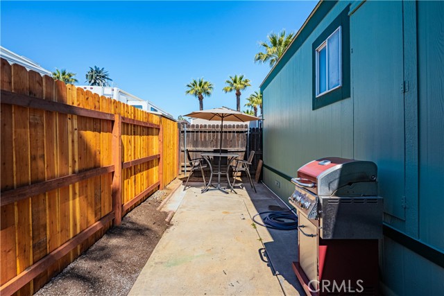 Detail Gallery Image 4 of 29 For 15980 Grand Ave #T11,  Lake Elsinore,  CA 92530 - 1 Beds | 1 Baths
