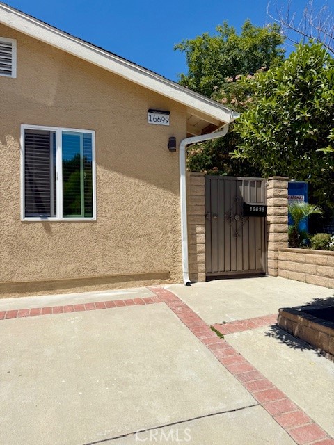 16699 Itasca Street, Northridge CA: https://media.crmls.org/medias/4e9d26b9-28bd-4f39-a027-241b841512d1.jpg