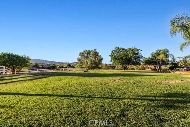 Detail Gallery Image 23 of 63 For 20420 Wendy Ln, Murrieta,  CA 92562 - 5 Beds | 4/1 Baths