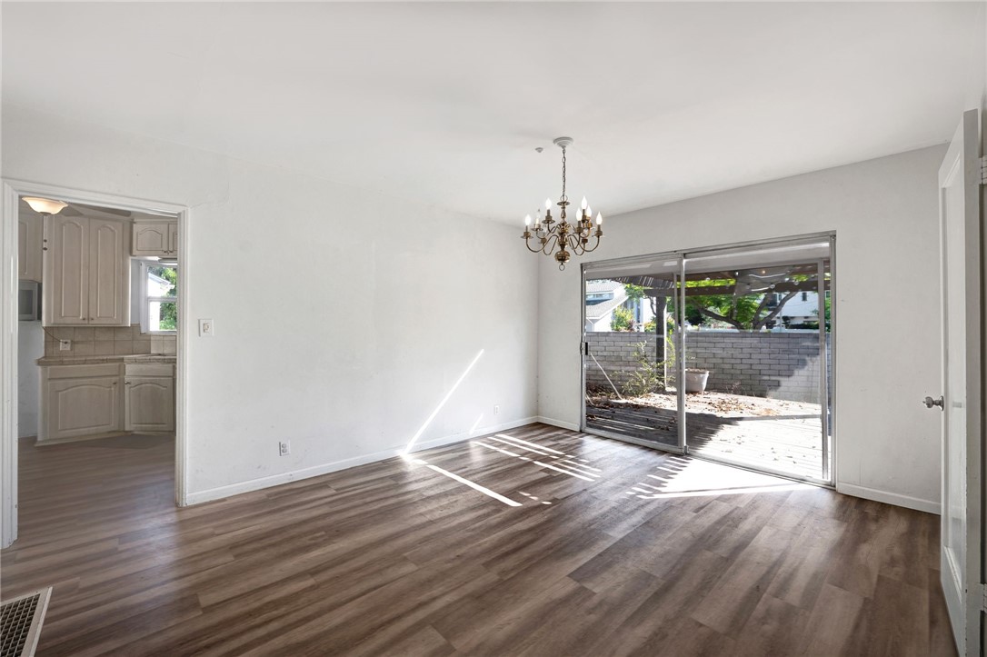 Detail Gallery Image 20 of 40 For 145 W San Antonio Dr, Long Beach,  CA 90807 - 3 Beds | 2 Baths