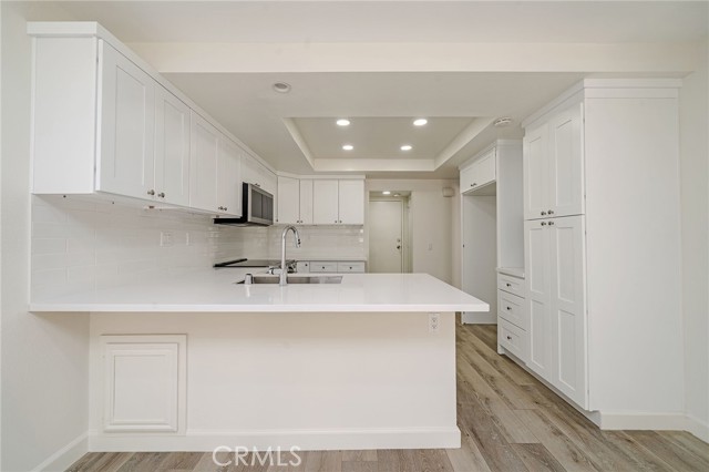 Detail Gallery Image 8 of 33 For 2440 Applewood, Fullerton,  CA 92833 - 3 Beds | 2/1 Baths