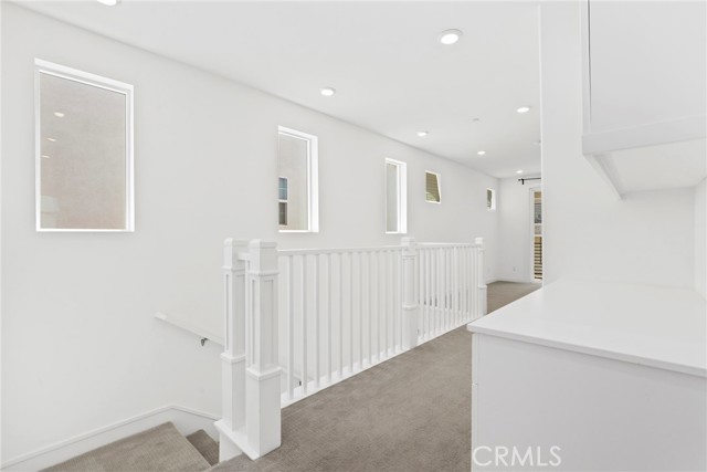 27124 Purple Sage Court, Valencia CA: https://media.crmls.org/medias/4ea1c491-60d9-4ab8-8737-905623c7b9f3.jpg