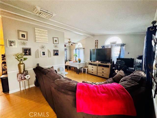 Detail Gallery Image 13 of 34 For 18540 Soledad Canyon Rd #27,  Canyon Country,  CA 91351 - 2 Beds | 2 Baths