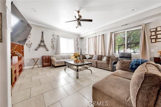 9456 Elm Ave, Fontana, CA, 92335 9456 Elm Ave, Fontana, CA, 92335
