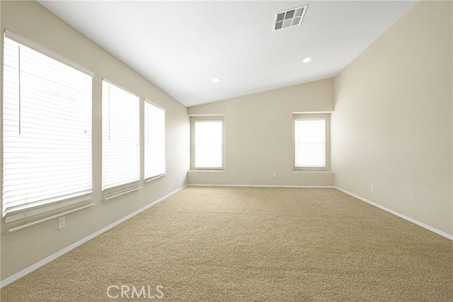 Detail Gallery Image 19 of 34 For 6838 Miramar Ln, Palmdale,  CA 93551 - 4 Beds | 3 Baths