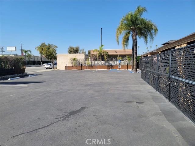 6430 San Fernando Road, Glendale, California 91201, ,Commercial Sale,For Sale,San Fernando,GD25042423