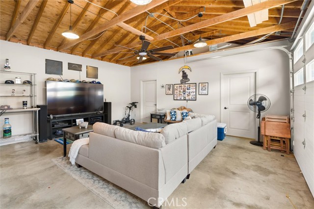 Image 24 of 35 For 518 213th