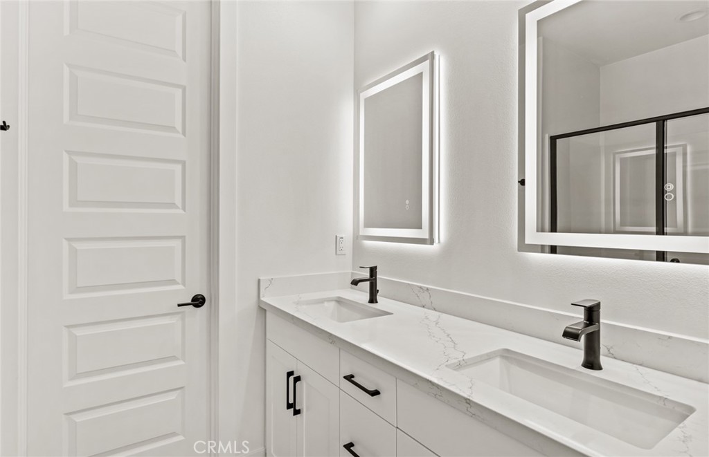 MLS #IV26032644 image #30