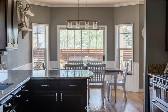 Detail Gallery Image 7 of 29 For 28724 Magnolia Way, Saugus,  CA 91390 - 3 Beds | 2/1 Baths