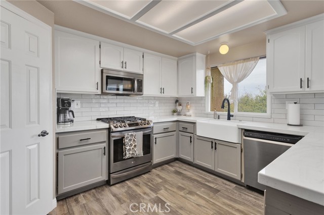 Image 14 of 69 For 6297 Coleridge