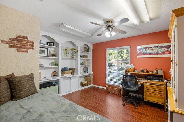Detail Gallery Image 14 of 22 For 23538 Adamsboro Dr, Newhall,  CA 91321 - 4 Beds | 2 Baths