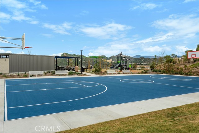 Detail Gallery Image 40 of 46 For 27466 Mercantile Ct, Valencia,  CA 91381 - 2 Beds | 2 Baths