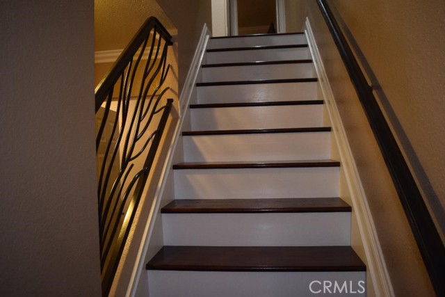 276 E Morningside Street, Long Beach CA: https://media.crmls.org/medias/4ea7b0b0-e58e-4cf6-8aa9-2422bf869ad9.jpg