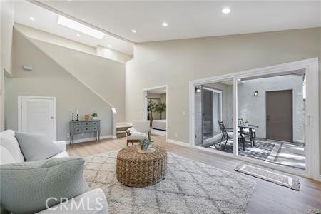 Detail Gallery Image 3 of 31 For 801 Vista Ct, Brea,  CA 92821 - 3 Beds | 2 Baths