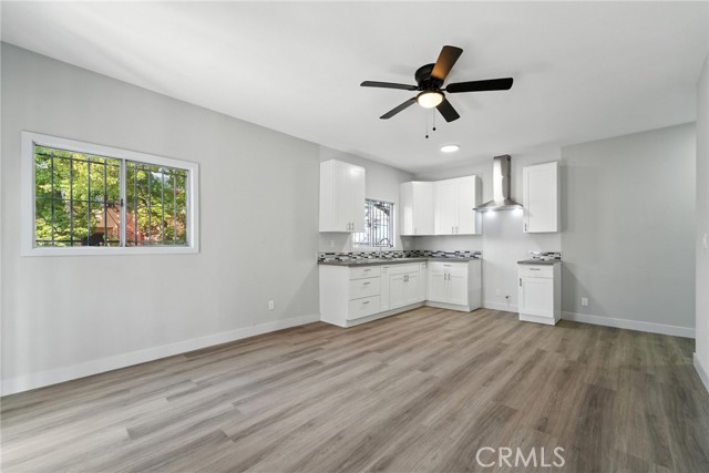 873 W 41st Drive, Los Angeles CA: https://media.crmls.org/medias/4ea81ece-7d04-4b99-9154-4912c5ee2db9.jpg