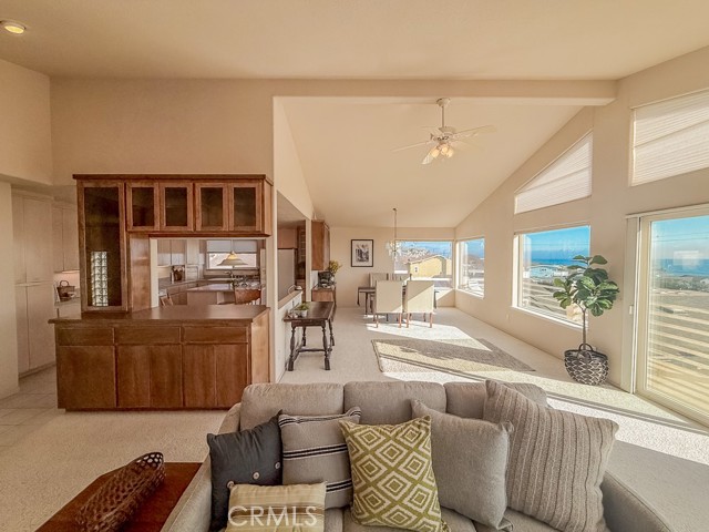 3166 Shearer Avenue, Cayucos CA: https://media.crmls.org/medias/4ea96e98-c359-411a-b2d3-d071324d5df5.jpg