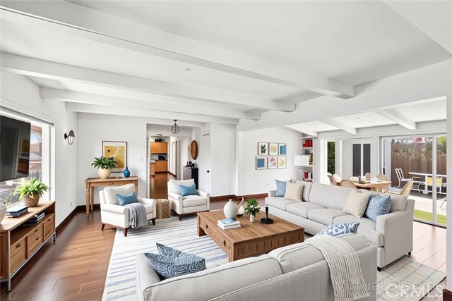 Detail Gallery Image 3 of 32 For 202 Avenida Monterey, San Clemente,  CA 92672 - 6 Beds | 4 Baths