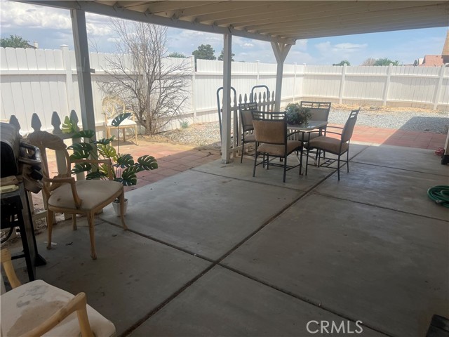 14376 Rivers Edge Road, Helendale CA: https://media.crmls.org/medias/4eab7d8d-4c22-4d7a-b134-74acbd566b6b.jpg