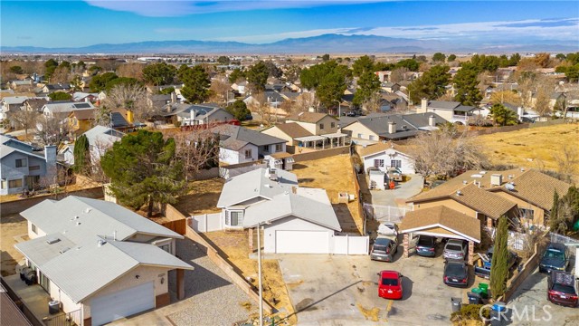 Detail Gallery Image 28 of 32 For 45051 Logue Ct, Lancaster,  CA 93535 - 3 Beds | 2 Baths