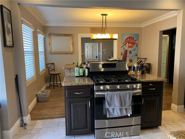 Detail Gallery Image 14 of 51 For 13411 Walnut, Whittier,  CA 90602 - 3 Beds | 2 Baths