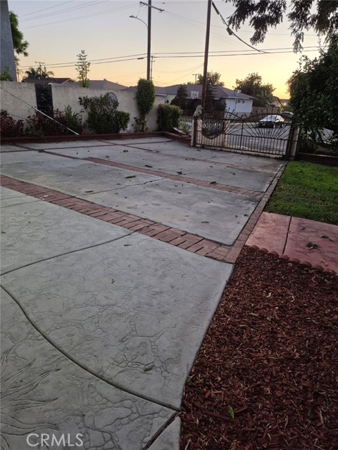 Detail Gallery Image 3 of 22 For 1612 Mullender #2,  La Puente,  CA 91744 - 2 Beds | 1 Baths