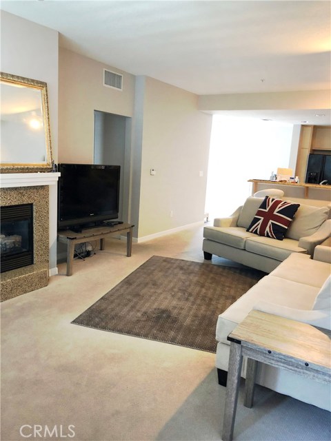 160 S HUDSON 320 Pasadena, California Very nicely appointed third floor, 979sf one bedroom + den, corner unit (largest 1 BR floorplan) with inside laundry! ***AVAILABLE APRIL 1ST*** This building has keypad gated access, a fabulous concierge, a fitness room on-site, and a spa. Located on the corner of Cordova and S. Hudson in the South Lake District in the heart of Pasadena. Just around the corner to great and trendy shopping, LA Fitness, fine restaurants, and the famous Playhouse District and Old Town Pasadena. With fantastic cross breeze ventilation, this light and bright unit boasts a very open floor plan with newer paint, white plantation shutters, granite counters, a private balcony, peek-a-boo mountain views, and TONS (oh yes!) of closet space! The unit has 1 parking spot in the gated underground parking. Street parking is readily available, however, guests and additional parking permits are available for a monthly fee from the City of Pasadena or some of the neighboring retail stores. The HOA leases storage units and bike storage for a monthly fee. This is THE BEST priced 1 bedroom for its location, sf, aesthetics, and age.