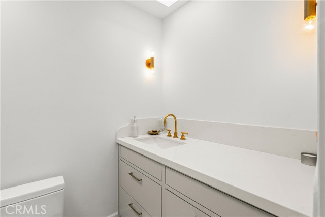 Detail Gallery Image 31 of 63 For 8810 - 8812 Harratt St, West Hollywood,  CA 90069 - – Beds | – Baths