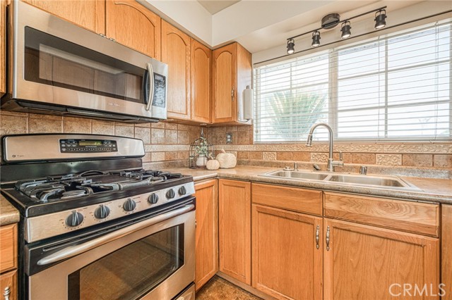 Detail Gallery Image 22 of 54 For 12171 E Huntsman Ave, Selma,  CA 93662 - 3 Beds | 2 Baths