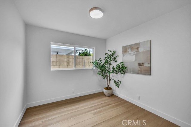Image 28 of 50 For 20441 Whitetree Circle